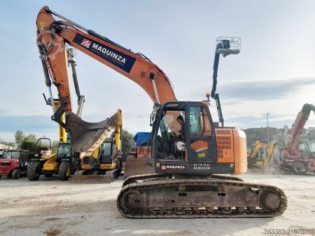 Excavadora sobre orugas Doosan DX235LCR