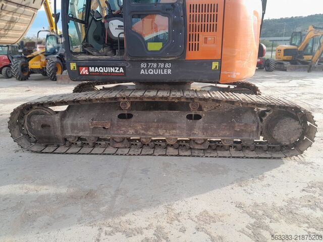 Excavadora sobre orugas Doosan DX235LCR
