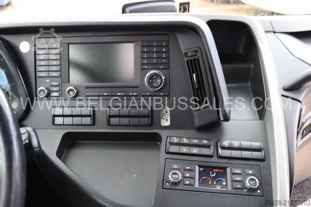 Autobus Mercedes-Benz Tourismo 16RHD M/2 / New Model
