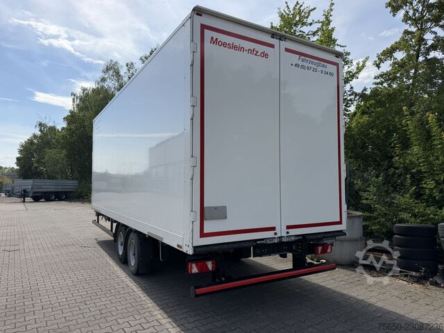 Remolque caja Möslein TKO 105 D 7m weiß  Tandem- Koffer, Durchladbar, wenig benutzt