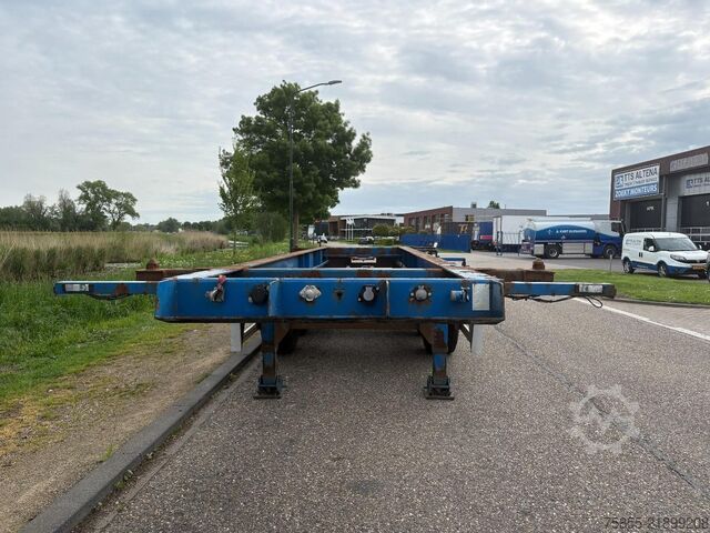 Prevoz zabojnikov Renders ROC 12.18 C20 20 FT Chassis / BPW Axles / Discb...