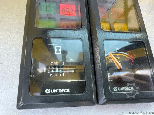 Štvorsmerný vysokozdvižný vozík Combilift C4000 /5500mm/ LPG / 2013 year/