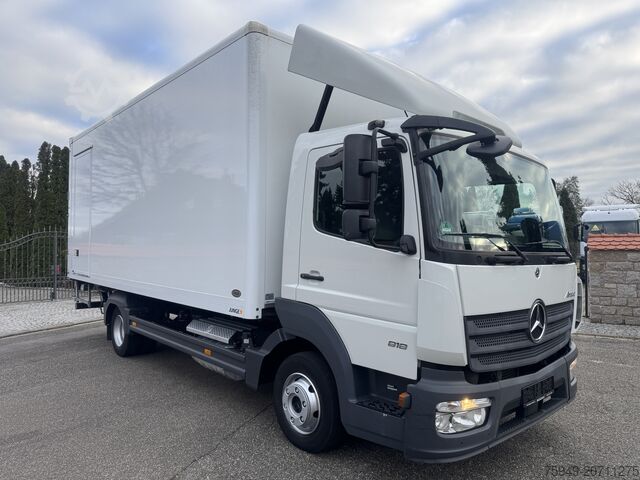 Atego 818 umpikoriauto 6,15 m, takalaitanostin 1,5 t, automaattivaihteisto. Mercedes-Benz Atego 818 Koffer 6,15m LBW 1,5to. Autom.