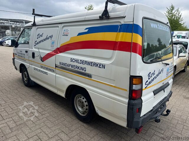 Furgoneta Mitsubishi L 300 **LONG CHASSIS-2X SLIDINGDOOR**