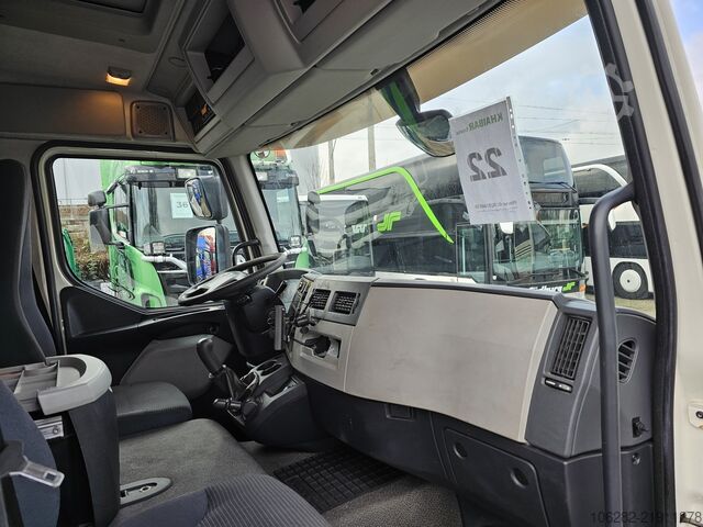 ボックス型トラック Volvo FL 240 4x2 14Tons Hebebühne Blatt/Luft