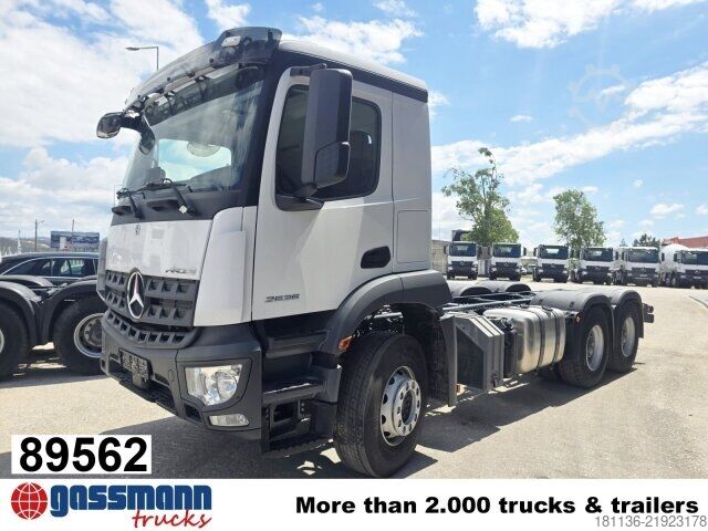 Kamyon şasisi Mercedes-Benz Arocs 2636 6x4, 3x VORHANDEN!