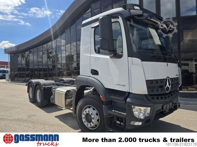 Kamyon şasisi Mercedes-Benz Arocs 2636 6x4, 3x VORHANDEN!