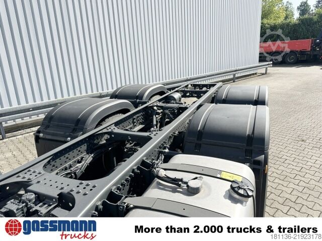 Kamyon şasisi Mercedes-Benz Arocs 2636 6x4, 3x VORHANDEN!