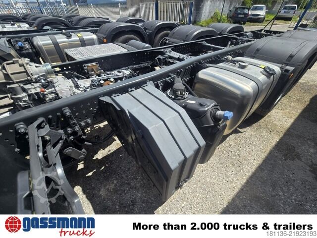 Kamyon şasisi Mercedes-Benz Arocs 2636 6x4, 3x VORHANDEN!