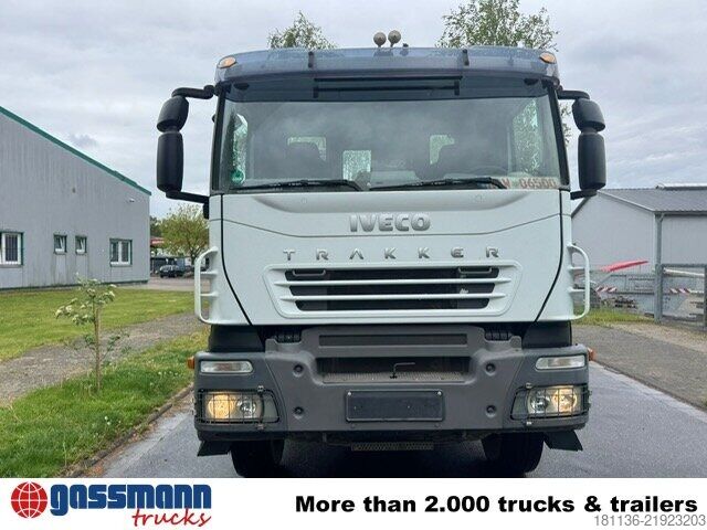 Kanca kasalı yük kamyonu (roll-off) Iveco Trakker 340 T 41 8x4