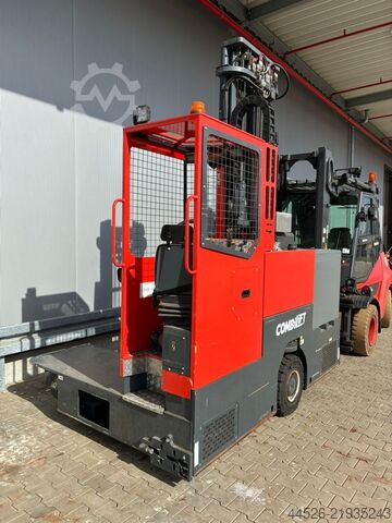 ফোর-ওয়ে সাইডলোডার Combilift C3000STE