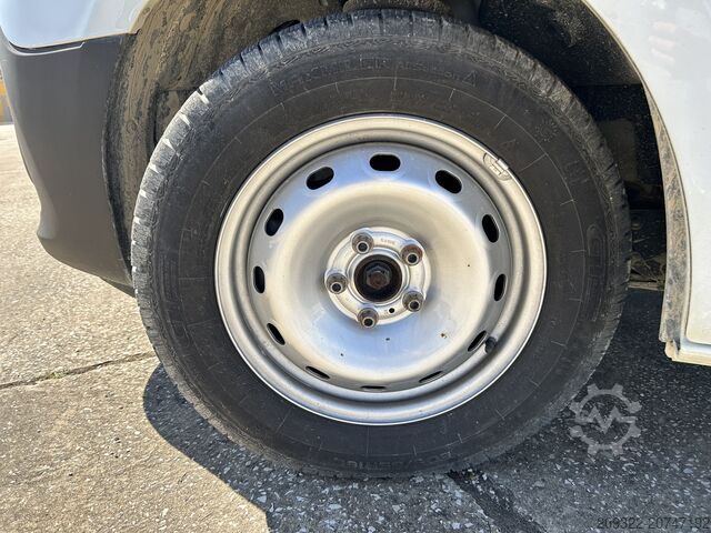 Kamp-prikolica/kamper Renault Traffic Camper | 2 Posti Letto | Cucina | Pronto a Viaggiare