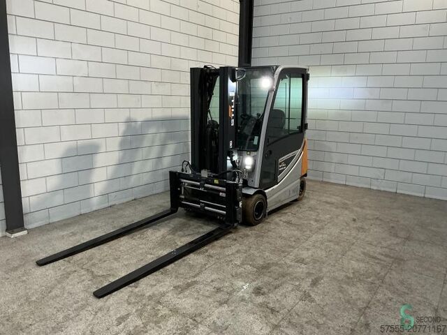 Empilhador Still RX20-20P