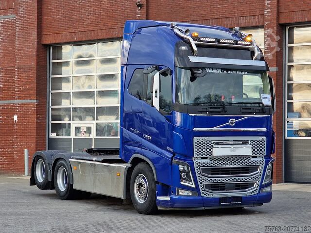 Padrão-SZM Volvo FH 16.750 Globetrotter XL 6x2 - Retarder - I pa...