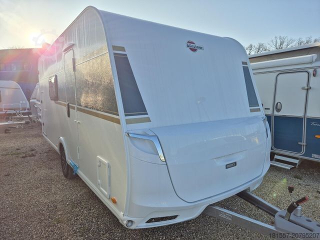 Caravana BÜRSTNER B66 480 TK 1.700 kg / Dusch-Paket
