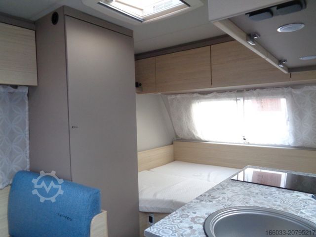 Caravana WEINSBERG CaraCito 390 QD *Klima*viele Extras*