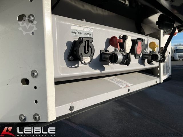 Chladírenský návěs SCHMITZ CARGOBULL SKO24/L*Pharma*Doppelstock*Blumenbreit*Liftachse