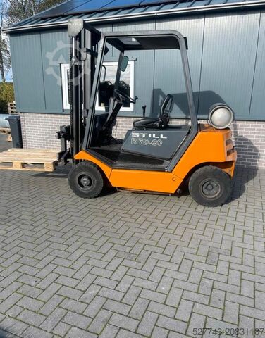 Carrello elevatore a gas still r70-20