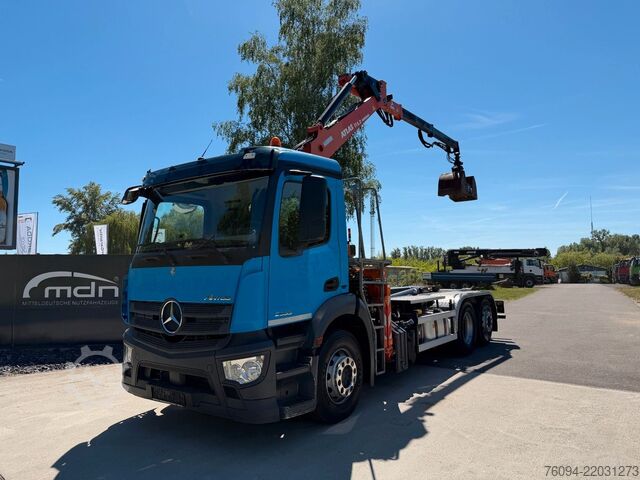 Самосвален камион MERCEDES-BENZ Antos 2533 Abrollkipper KRAN FUNK lift/lenk