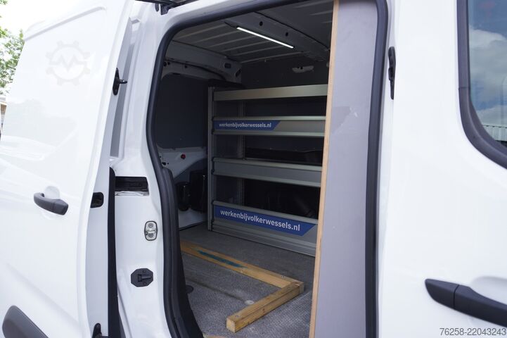 Camioneta familiar de techo alto Peugeot Partner 1.5 BlueHDi 130PK Automaat EURO 6 - Air...