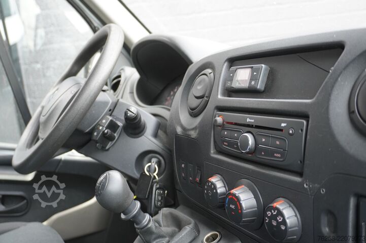 Xe van thùng kín Renault Master 2.3 dCi 130PK L2H2 EURO 6 - Airco - Crui...