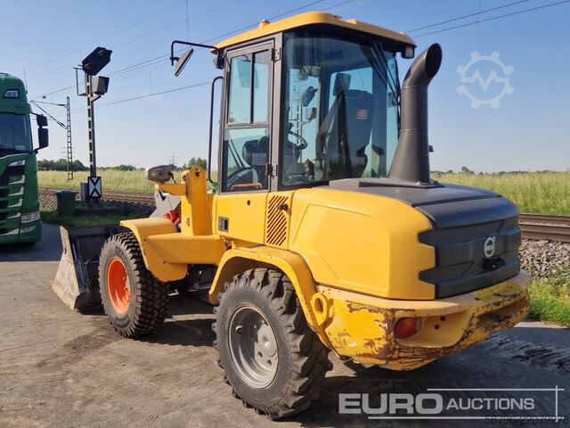 Chargeuse sur pneus Volvo L30G