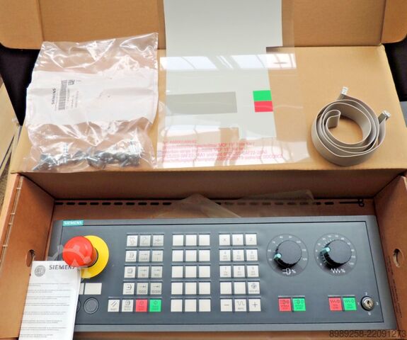 Painel de controle da máquina Siemens 6FC5203-OAF22-1AA2