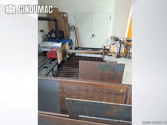 Máquina de corte por plasma KOIKE PNC 13 exteme
