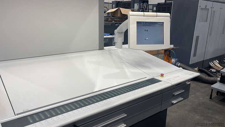 Bogenoffset Heidelberg SM102-2 colori P
