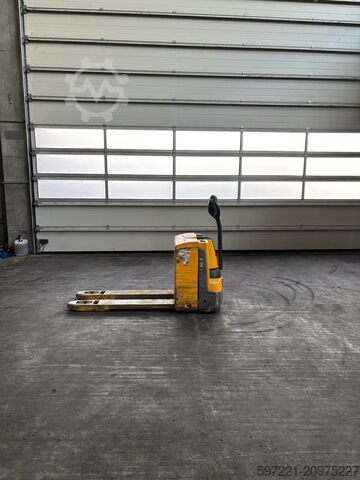 Electric Pallet Trucks Jungheinrich EJE 120