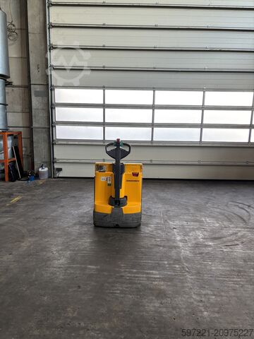 Transpallet elettrici Jungheinrich EJE 120
