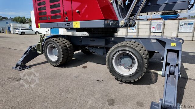 вантажно-розвантажувальна машина Fuchs MHL 331 F