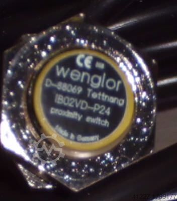 Індуктивний датчик Wenglor IB02VD-P24