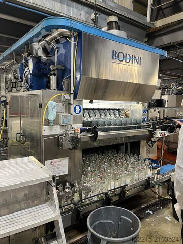  BODINI Flaschenreinigungsmaschine