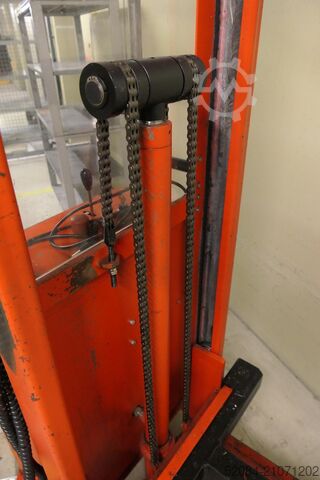 Electric pallet truck  HWSE 150 GiV