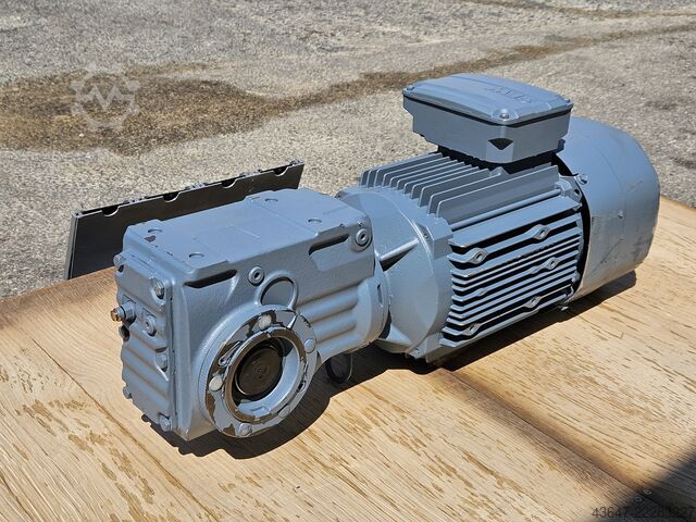  SEW-EURODRIVE KAZ37