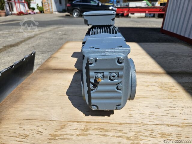  SEW-EURODRIVE KAZ37