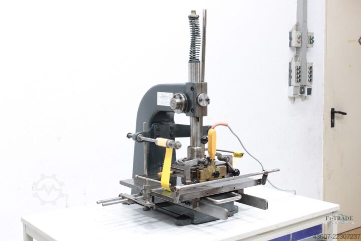 Stroj za vruće folijsko tiskanje / Hot Foil Stamping Baier GEBA 1/F