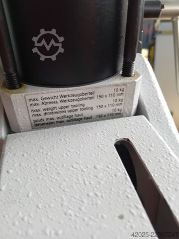 Pneumatska montažna presa SCHMIDT -- 28 kN