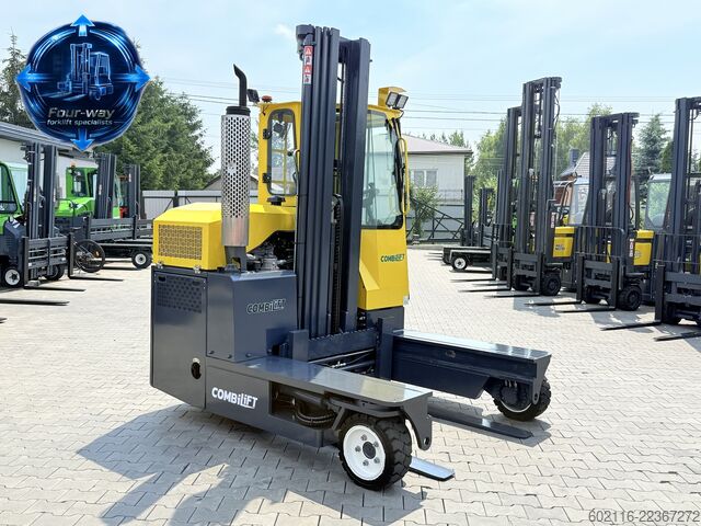 četvorosmerni viljuškar Combilift C3000 GAS TRIPLEX 6400 ONLY 953H CABIN