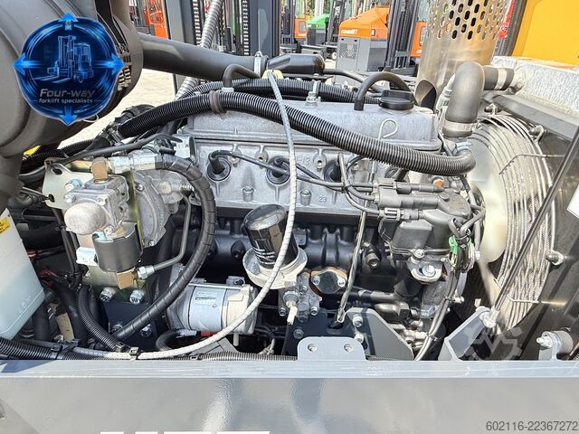 četvorosmerni viljuškar Combilift C3000 GAS TRIPLEX 6400 ONLY 953H CABIN