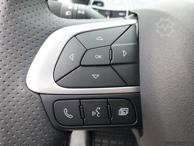 Пътна помощ IVECO DAILY 72C18 Schiebeplateu Luftfed Navi Hubbrille
