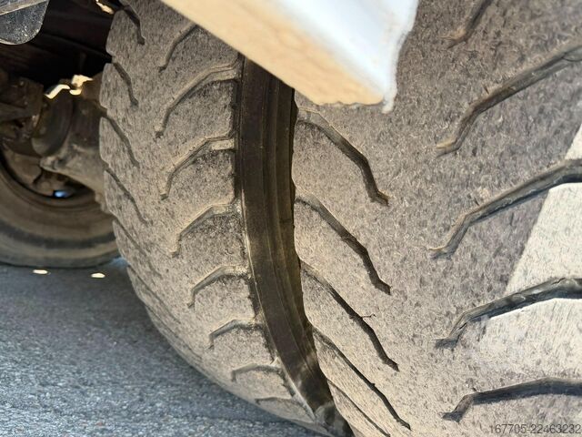รถปั๊มคอนกรีต Iveco EUROCARGO 180-280