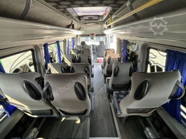 Reisijatevedu Mercedes-Benz Sprinter 519