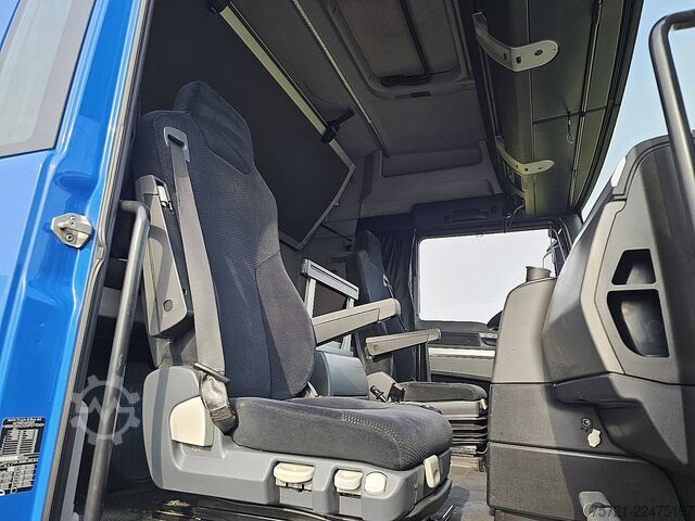 Estándar-SZM MAN 18.480 TGX