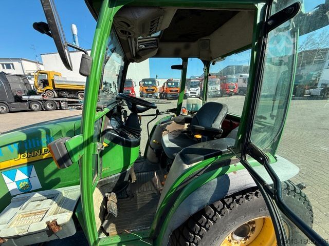 Sonstige John Deere 3520 Kommunaltrak. Frontkraftheber Kuppeldreieck