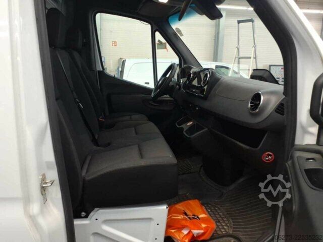 รถตู้ Mercedes-Benz Sprinter 317 Maxi,9GTronic,MBUX,Kamera,LED