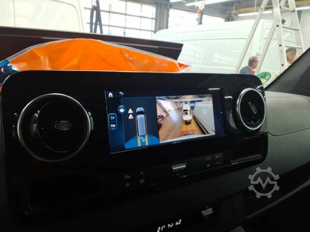 รถตู้ Mercedes-Benz Sprinter 317 Maxi,9GTronic,MBUX,Kamera,LED