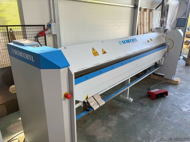 Mașină de prindere și flanșare Schechtl MBM 310 ETC