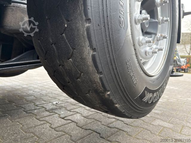 Autocamion pentru transport bușteni VOLVO FH 510 8x4 Holztransporter Kran PENZ *Anhänger